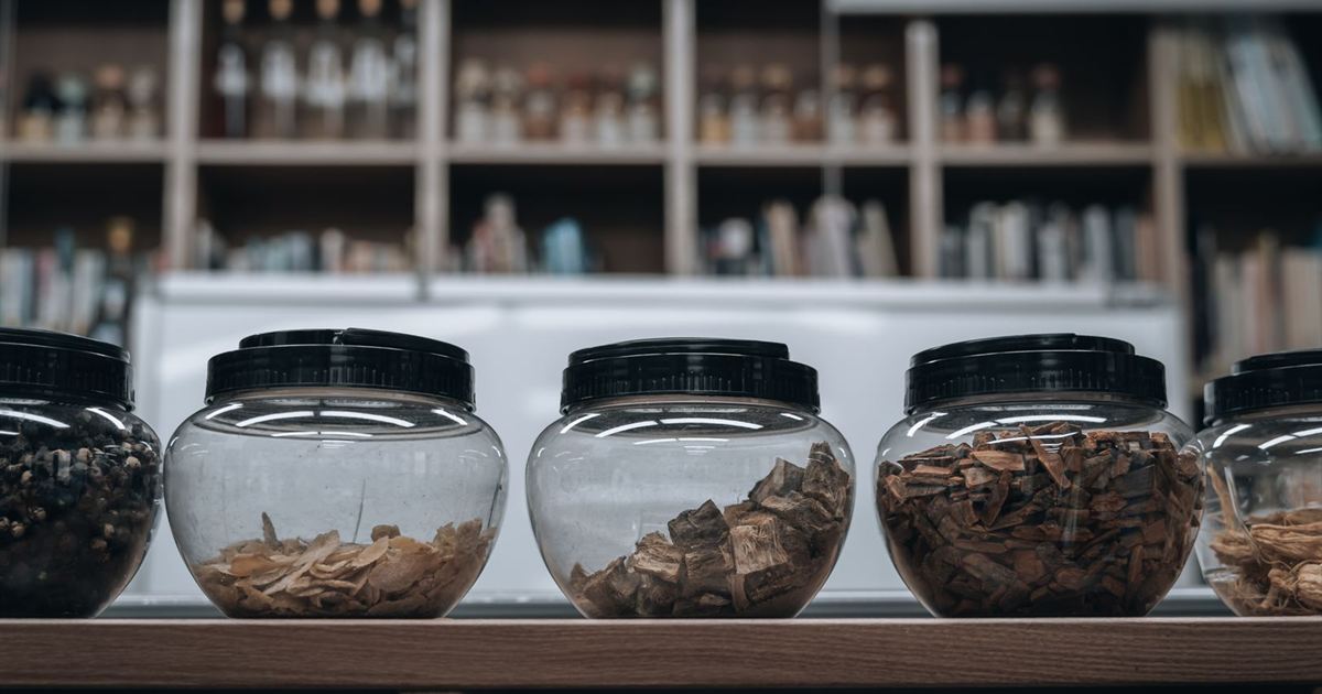 Herbs That Kill Viruses: An Honest Look at the Evidence